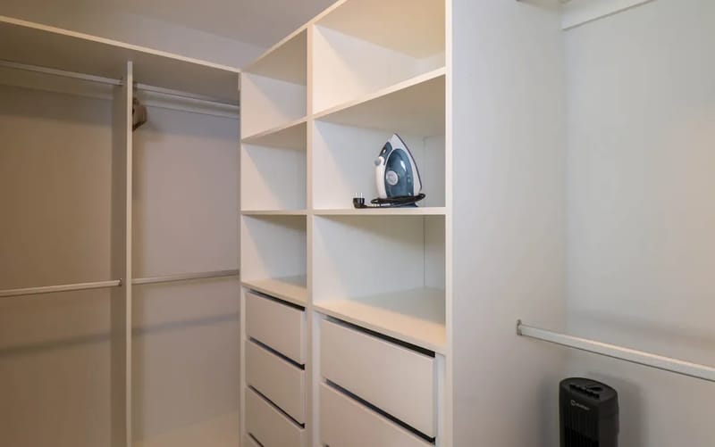 Deluxe 3BR w/ Balcony in Prime Miraflores