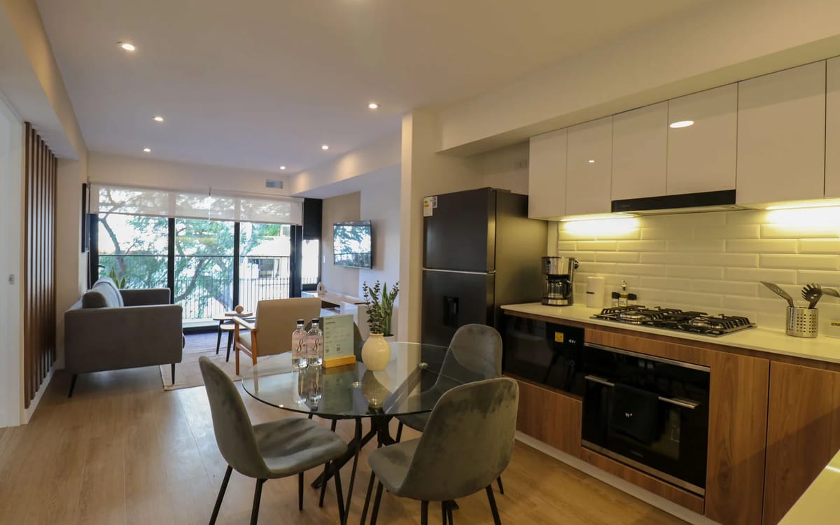 Deluxe 2BR w/ Terrace in Miraflores