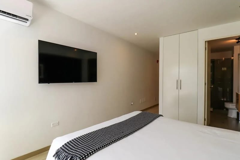 Sophisticated Loft w/AC in Barranco