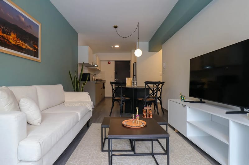 Warm 1BR in Historic Cusco w/ Balcony