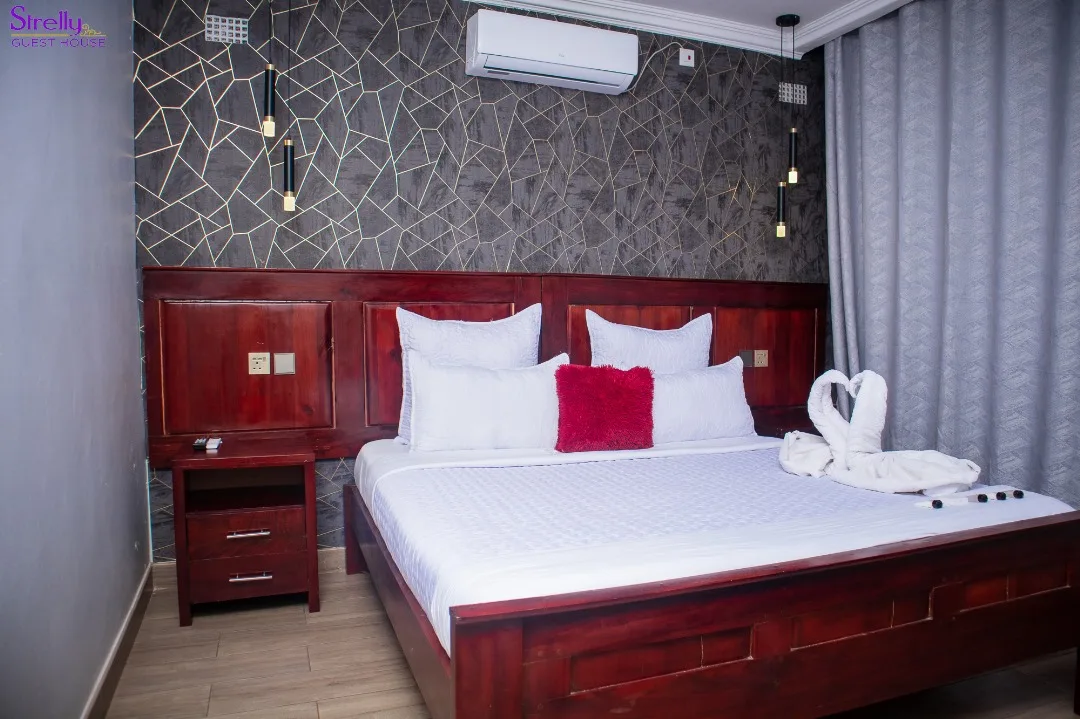 Strelly Guest House