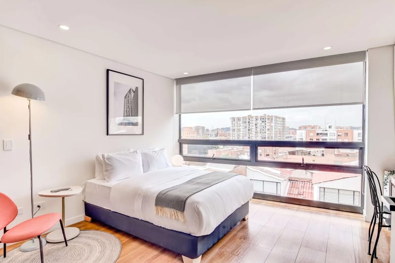 Glowing Loft in Bogota w/ Gym