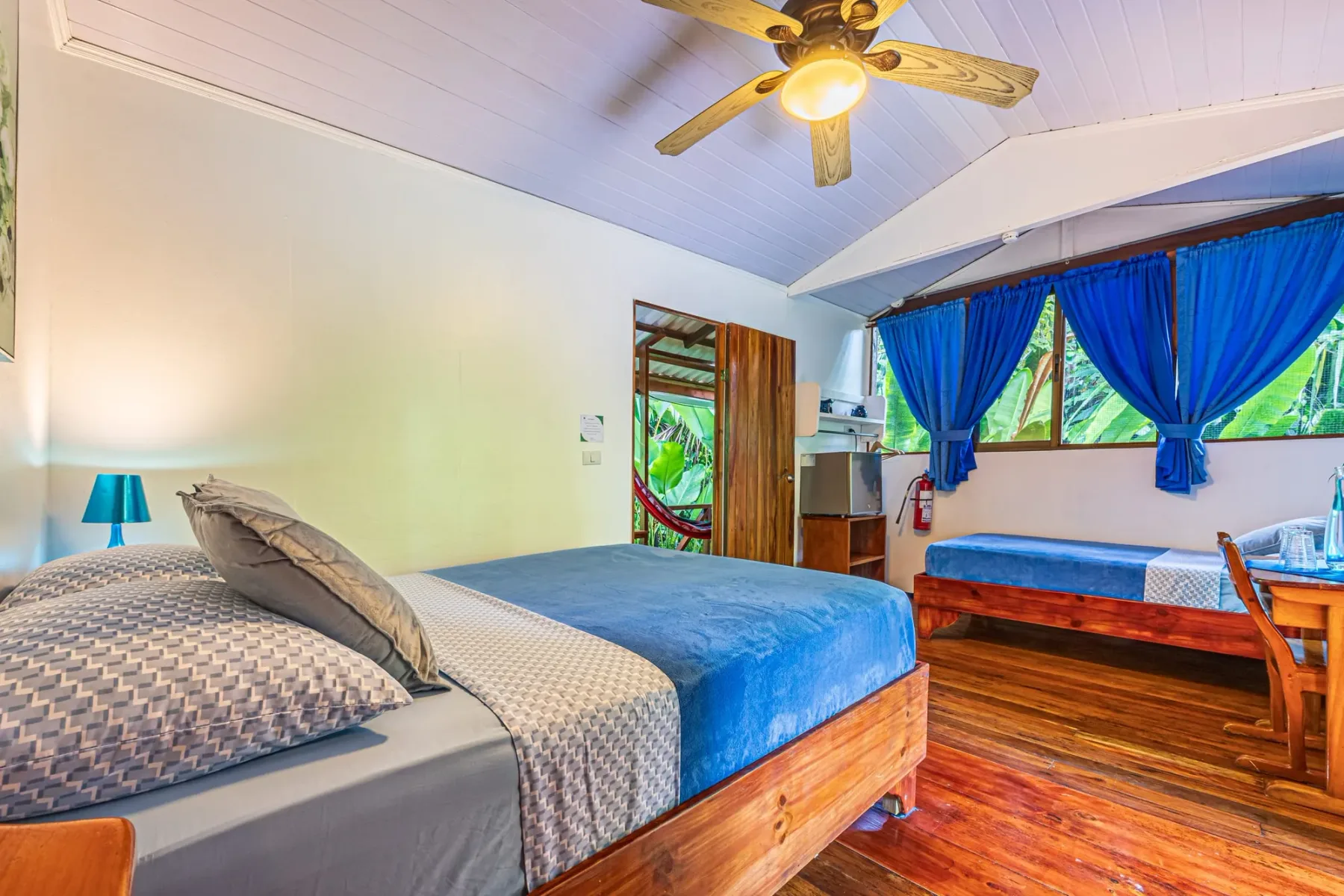 Rana Room: bedroom