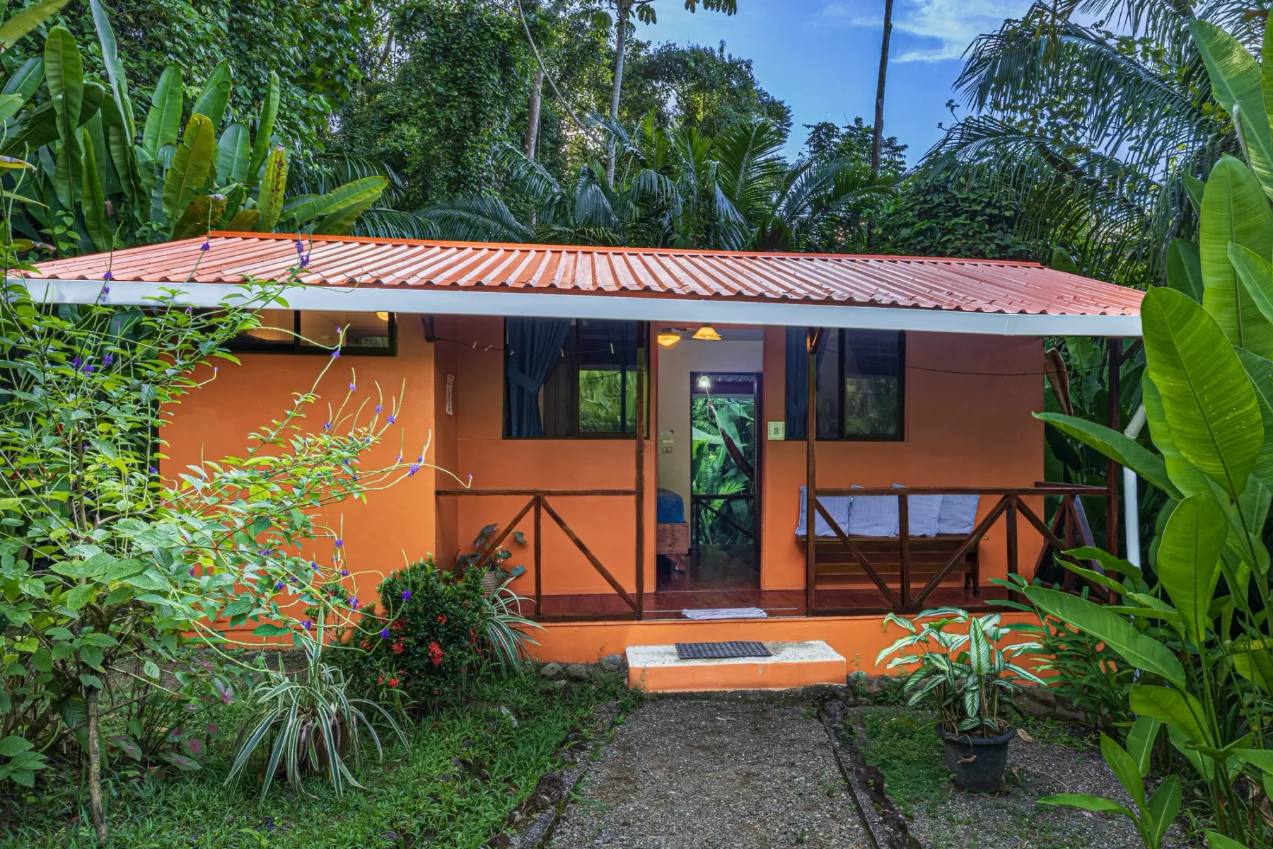 Rana Room: exterior