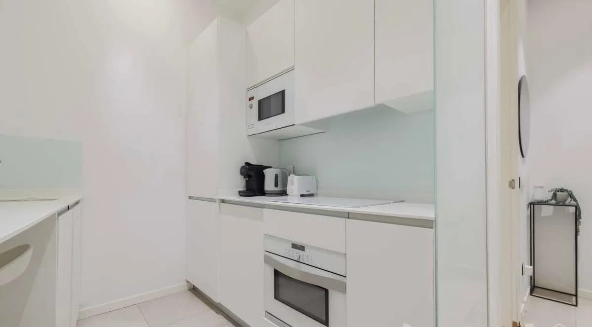 Chic 1BR in the Vibrant Chueca Neighborhood
