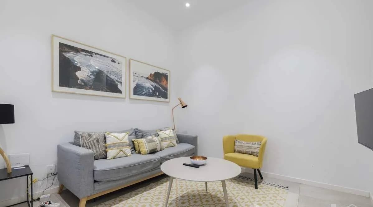 Chic 1BR in the Vibrant Chueca Neighborhood