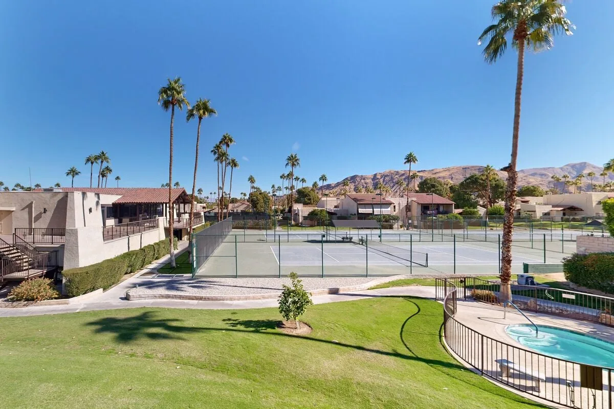 Canyon Country Club Unit 58