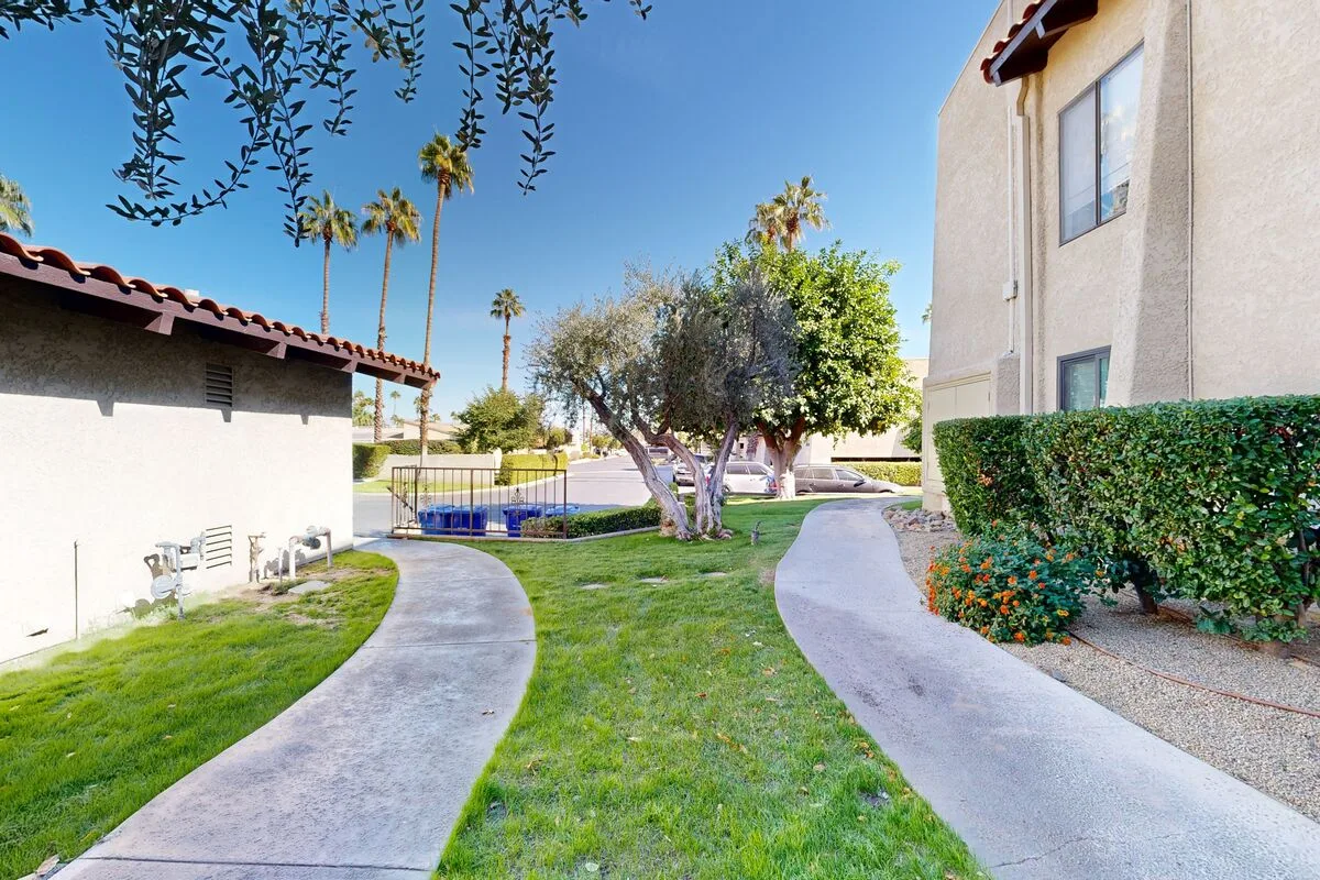 Canyon Country Club Unit 58