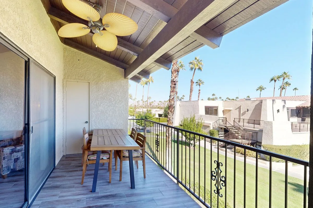 Canyon Country Club Unit 58
