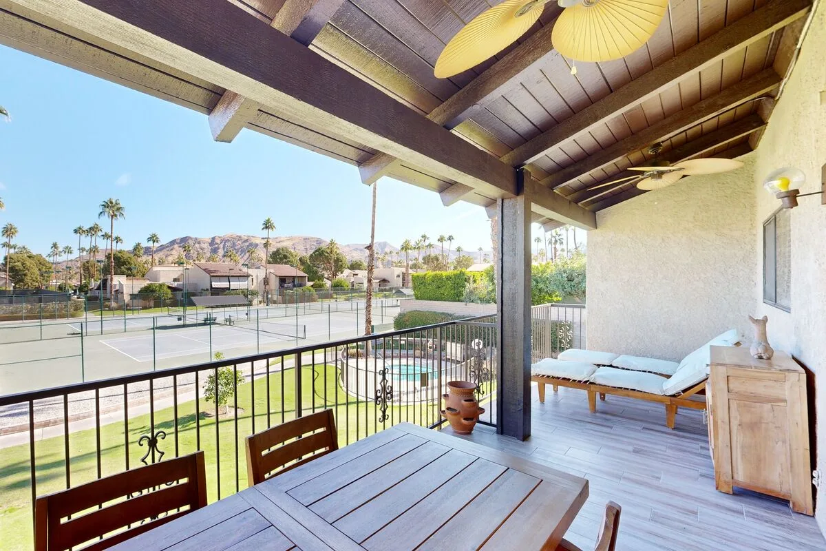 Canyon Country Club Unit 58