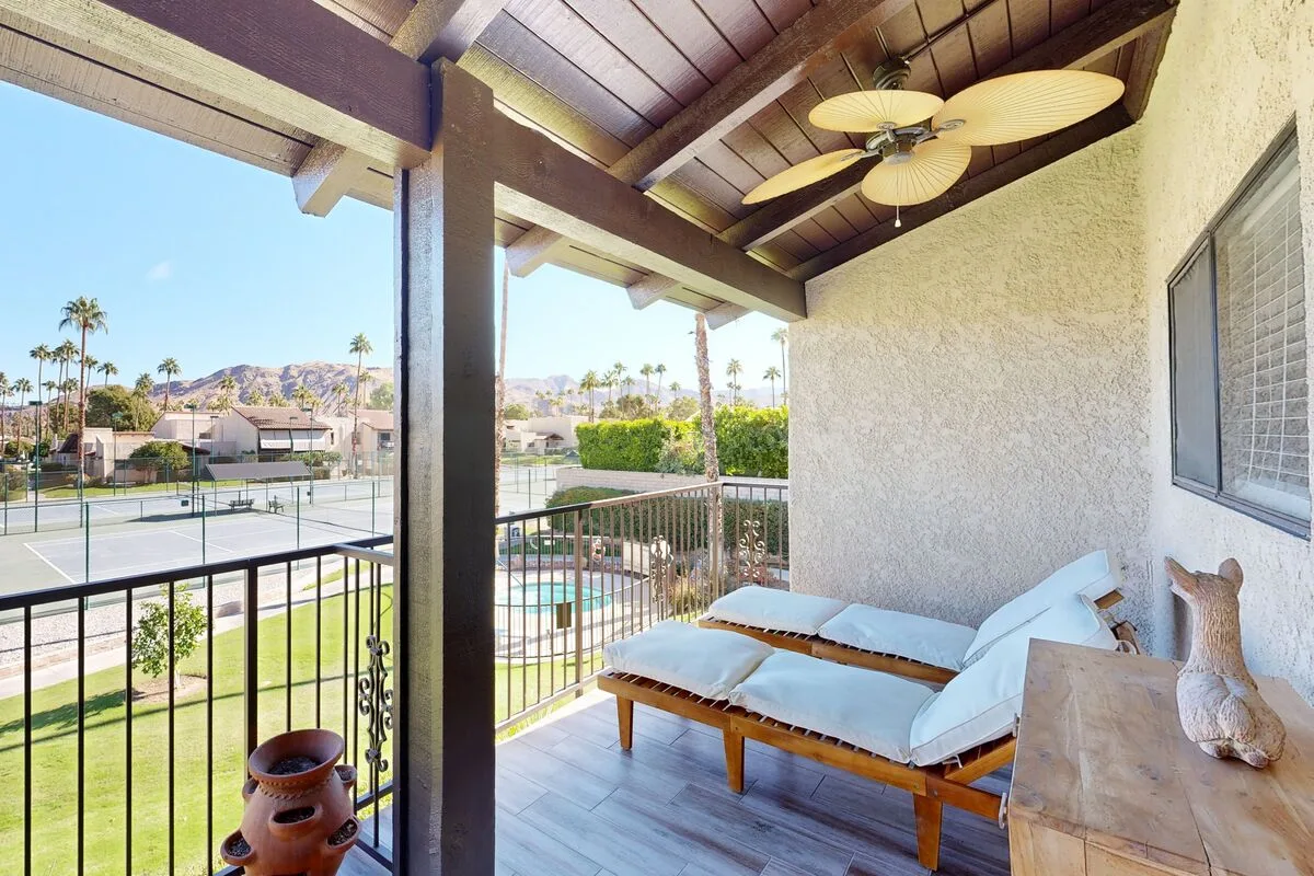 Canyon Country Club Unit 58