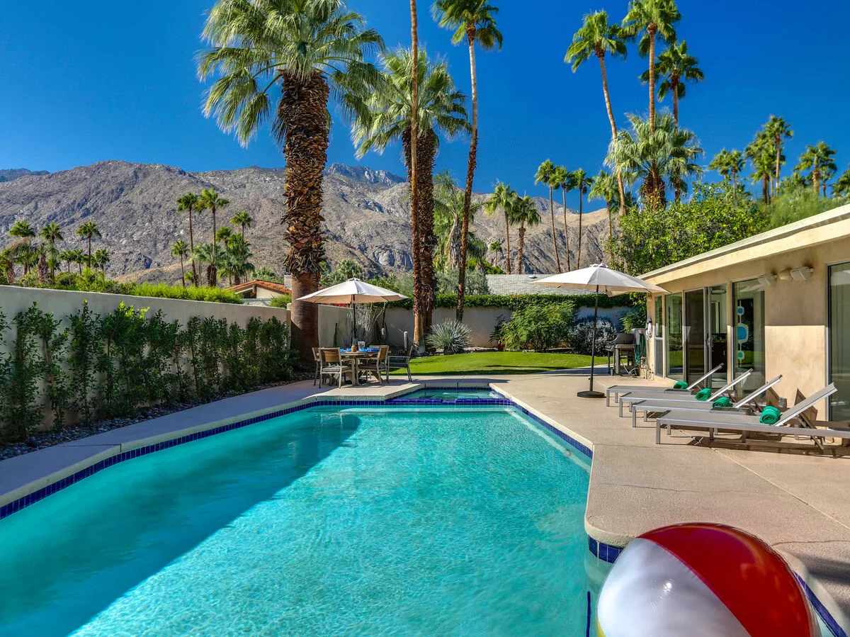 Movie Colony Palms