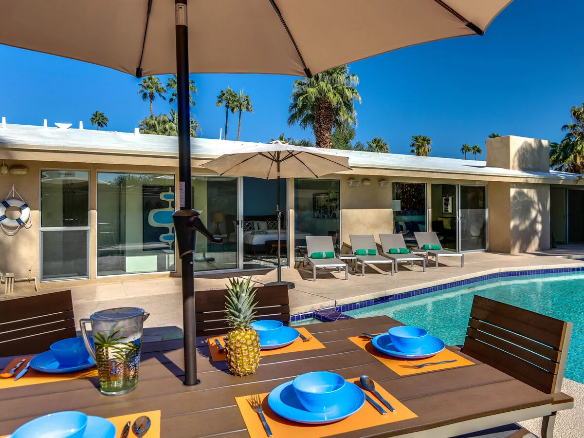 Movie Colony Palms