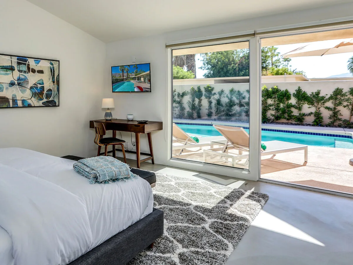 Movie Colony Palms