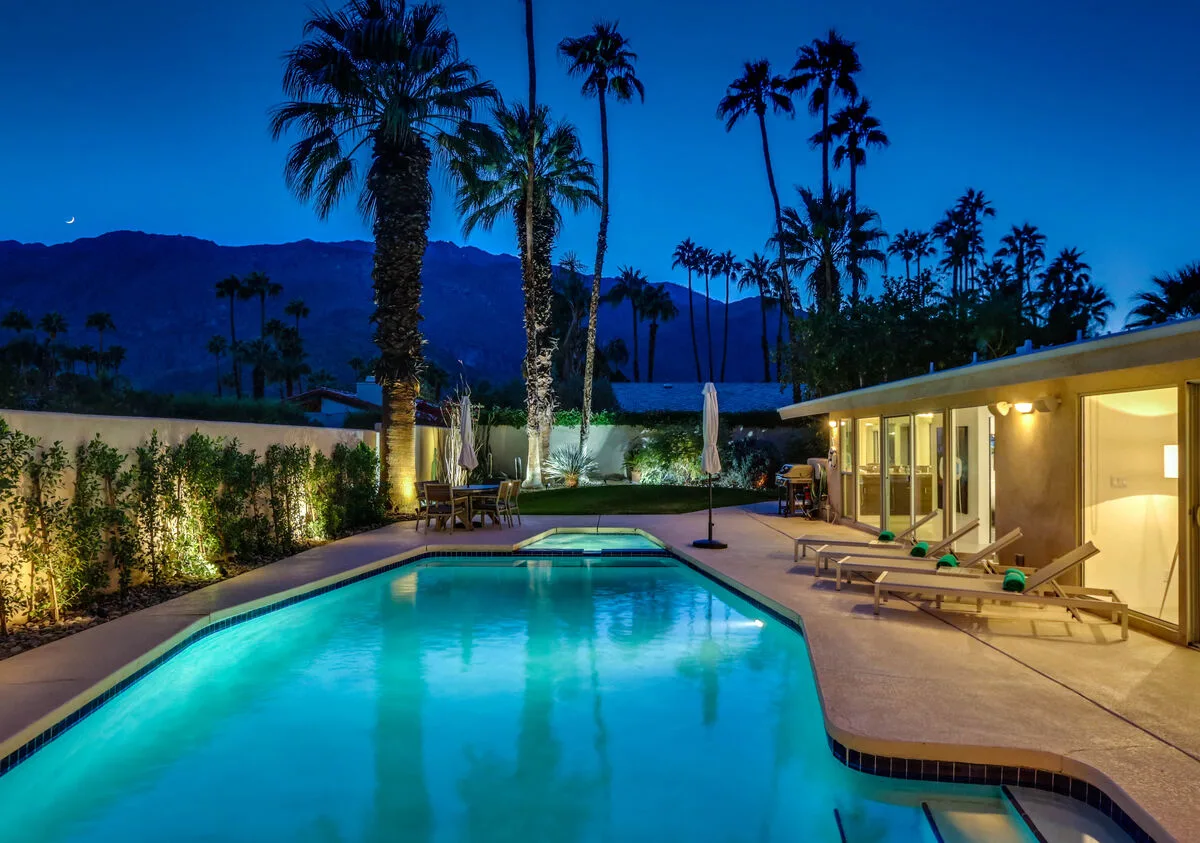 Movie Colony Palms