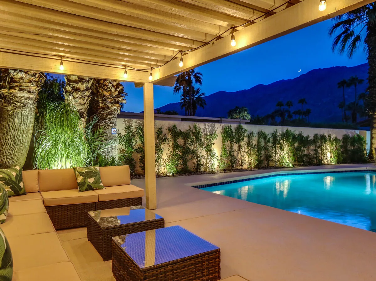 Movie Colony Palms