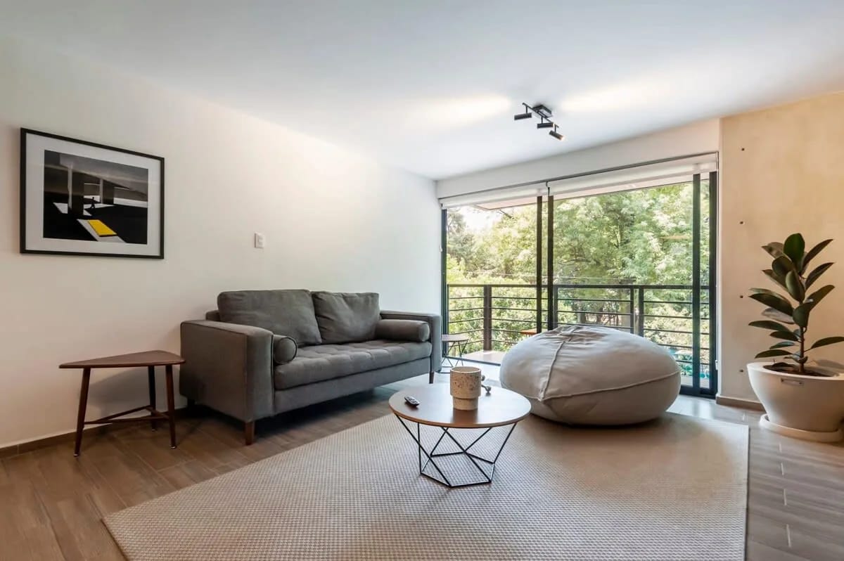 Refined 2BR w/ Balcony in Parque España