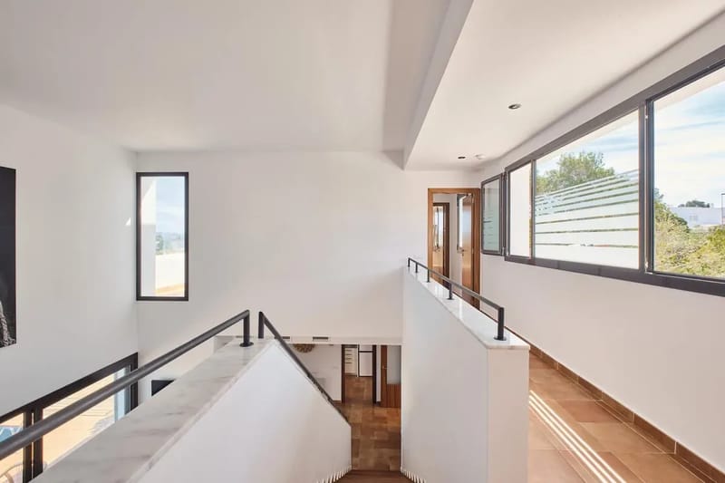 Sunny 4BR Villa with Pool in Ibiza