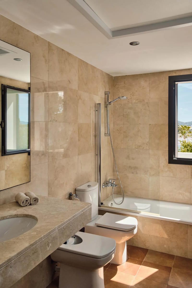 Sunny 4BR Villa with Pool in Ibiza