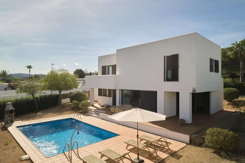 Sunny 4BR Villa with Pool in Ibiza