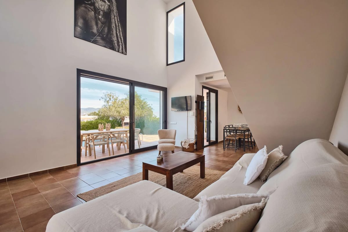 Sunny 4BR Villa with Pool in Ibiza