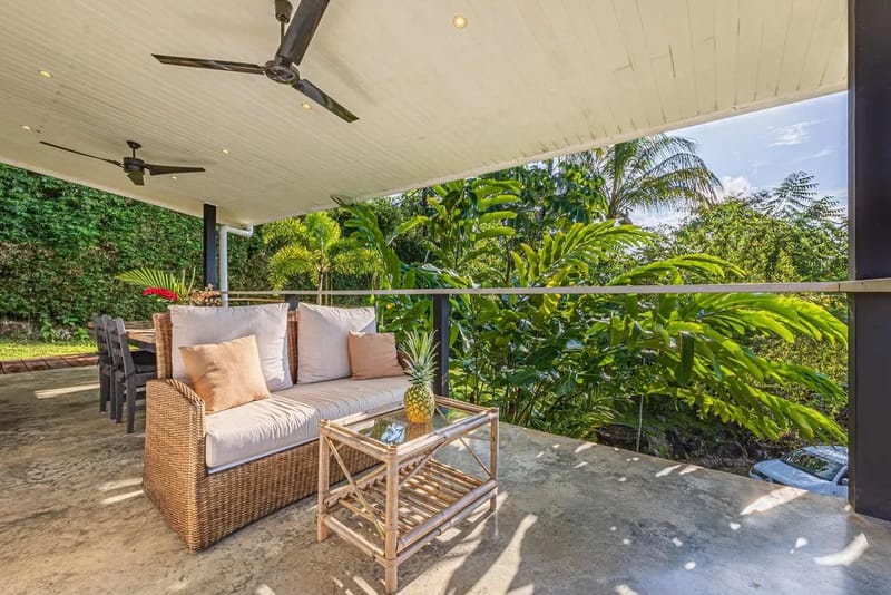 Chic 2BR Villa in Jungle Retreat Near Uvita & Dominical