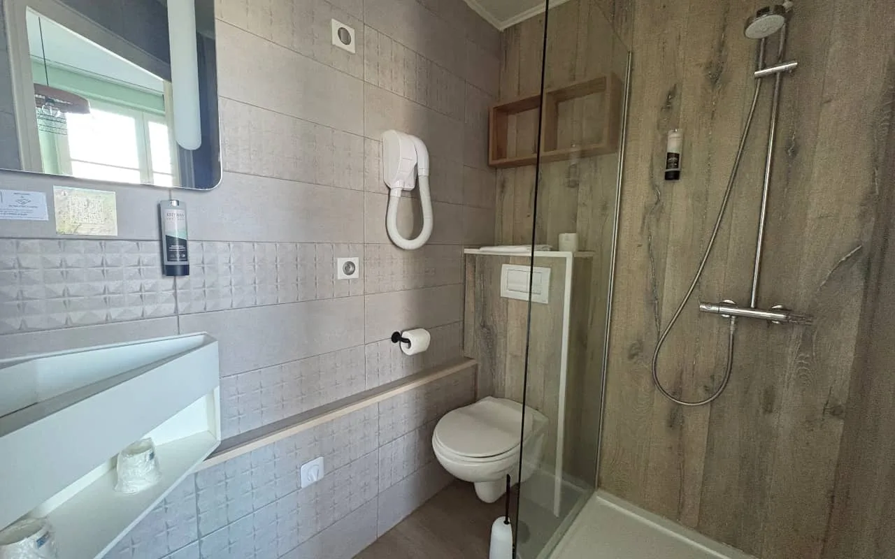 Habitación doble con vistas a la bahía