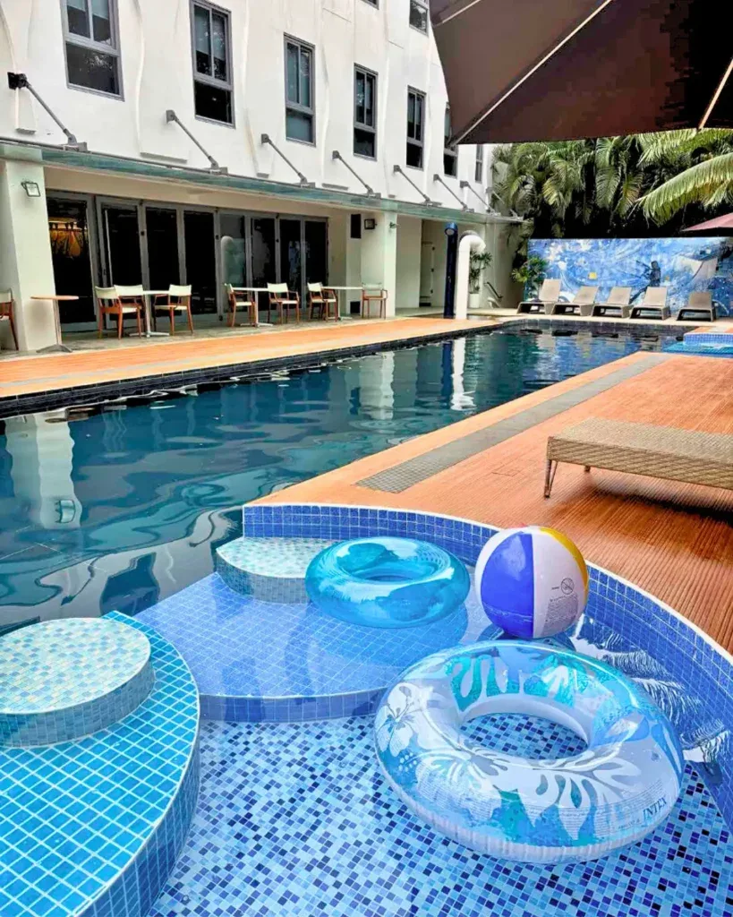 Hotel pool