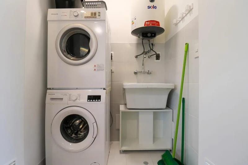 Cozy 1BR w/ Balcony in San Isidro