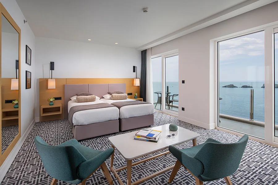 Royal Neptun Skyline Premium Suite bedroom