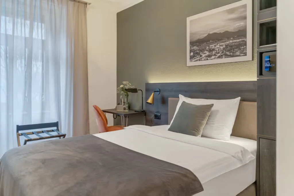 Single room