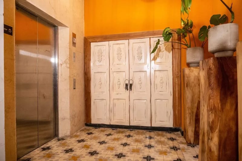 Elegant Loft w/ Balcony in Bocagrande
