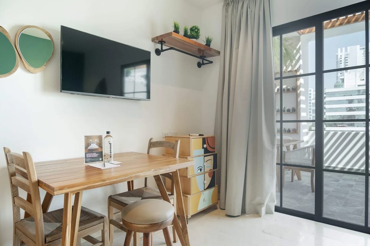 Elegant Loft w/ Balcony in Bocagrande