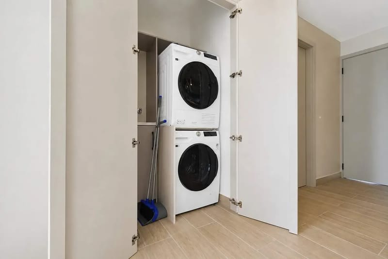 Chic 2BR w/ Balcony & AC in San Francisco