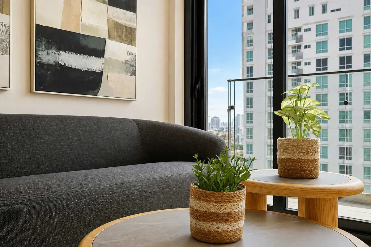 Chic 2BR w/ Balcony & AC in San Francisco