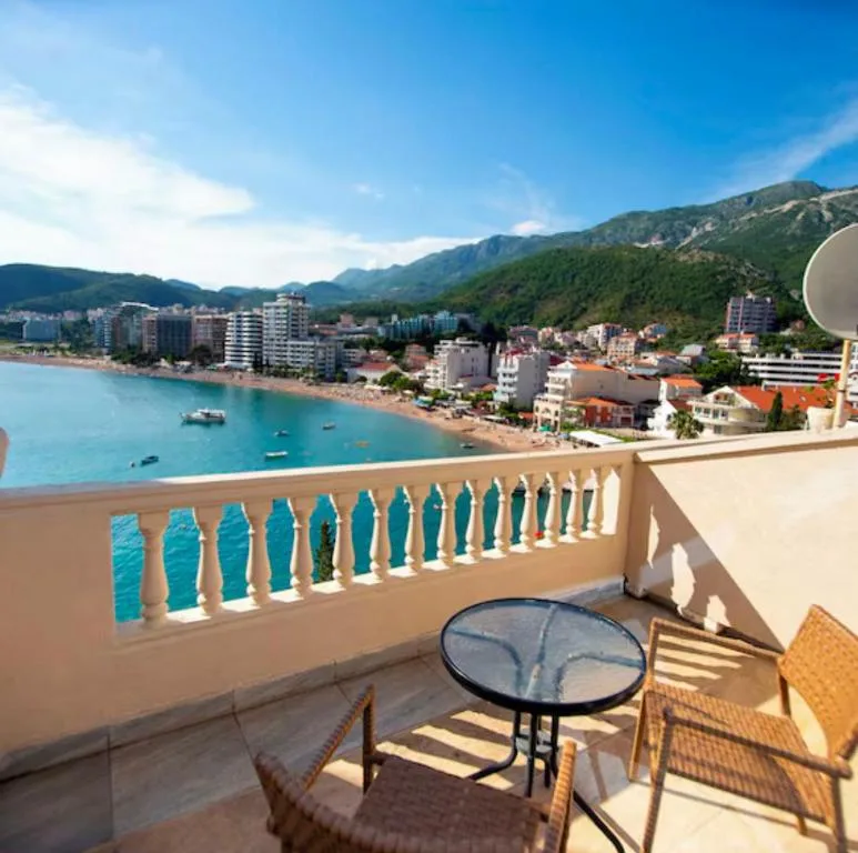 Terraza con vistas al mar