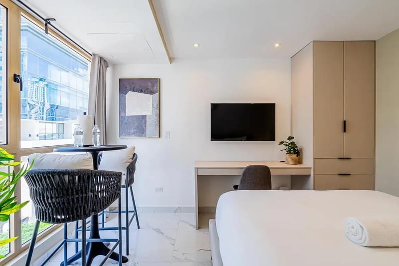 Contemporary Loft in Obarrio w/ Pool