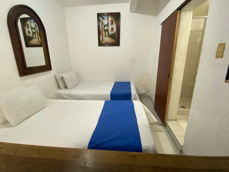 Habitación con dos camas individuales