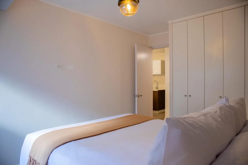 Flawless 1BR w/Balcony in Miraflores