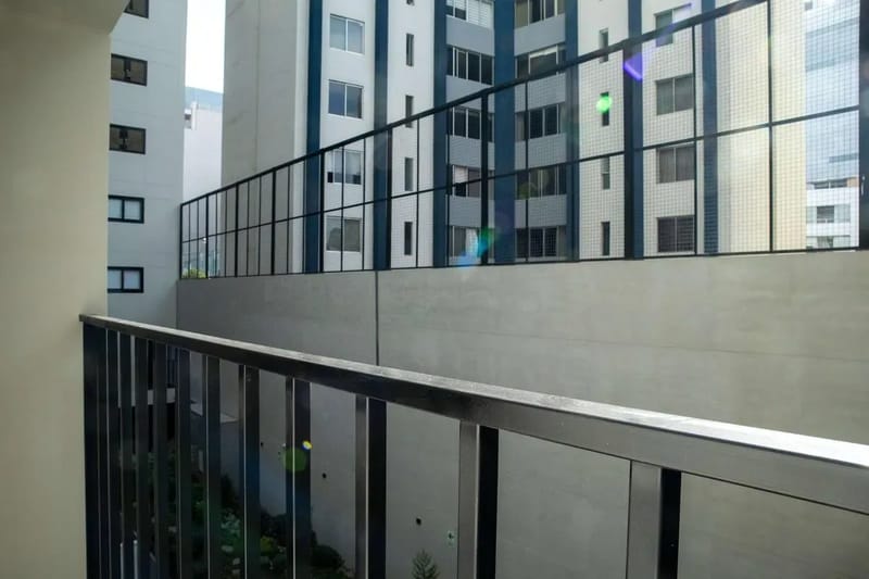 Flawless 1BR w/Balcony in Miraflores