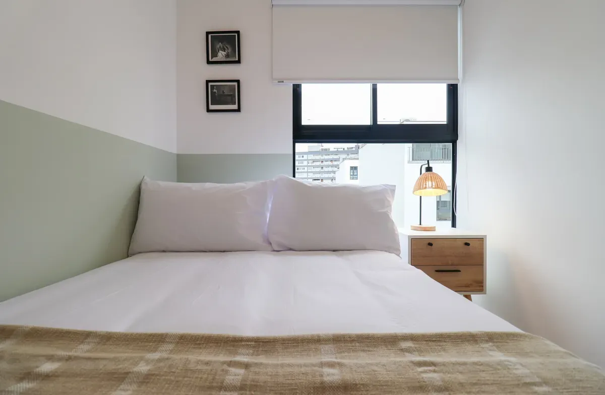 Refined & Cozy 2BR w/ Balcony in Miraflores