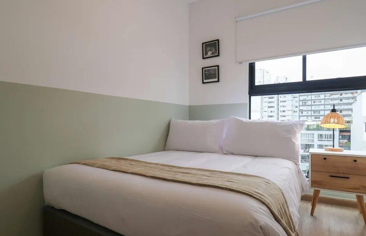 Refined & Cozy 2BR w/ Balcony in Miraflores