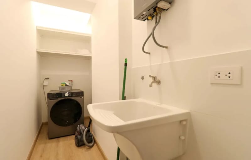 Refined & Cozy 2BR w/ Balcony in Miraflores