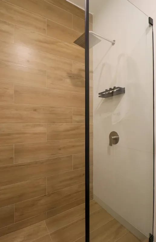 Refined & Cozy 2BR w/ Balcony in Miraflores