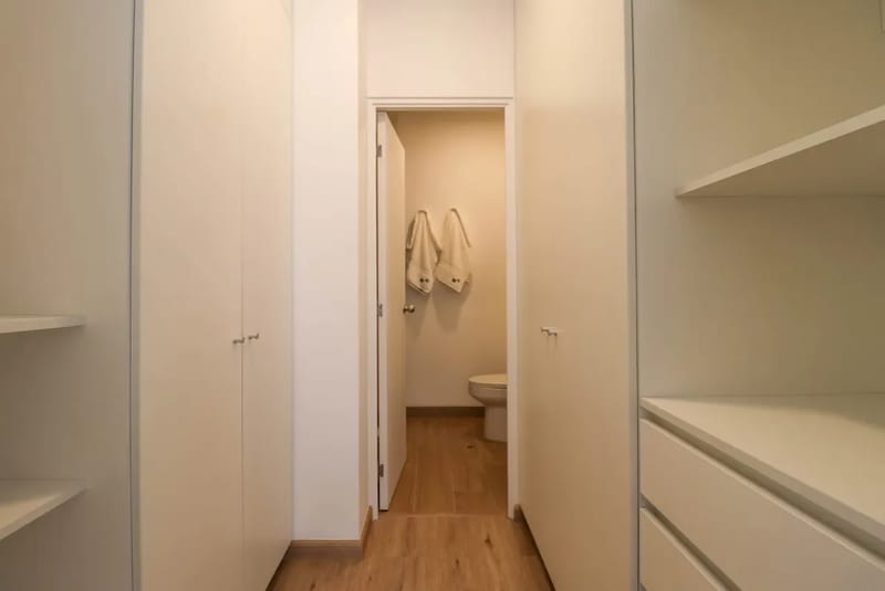Refined & Cozy 2BR w/ Balcony in Miraflores