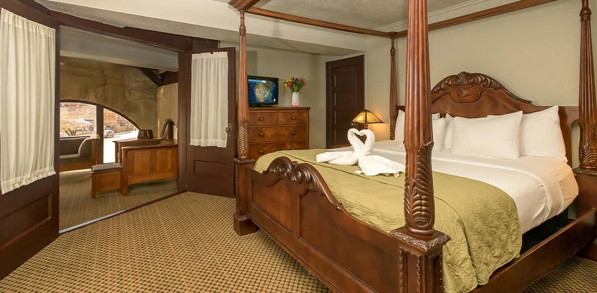 Sunroom Suite