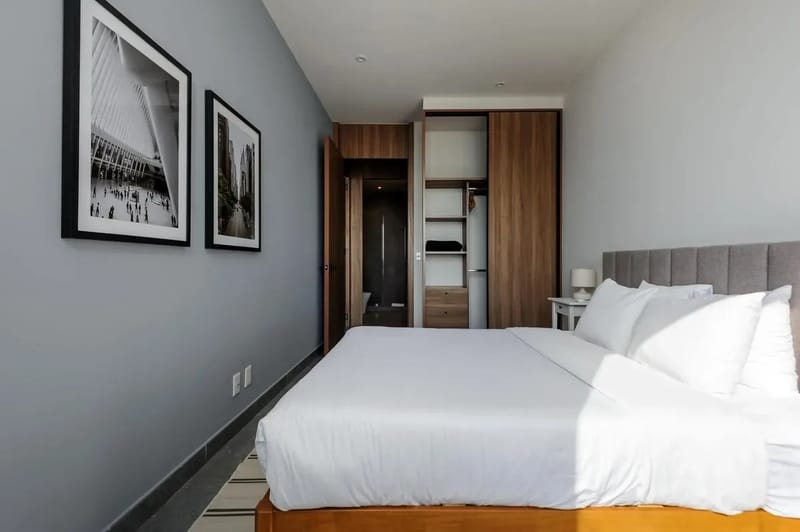 Royal 2BR apts w/ sunlit views of Cuauhtémoc
