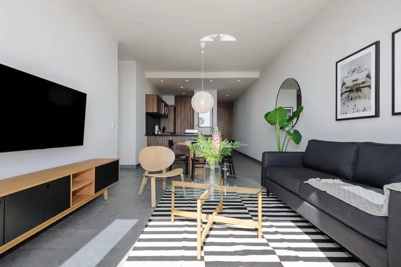 Royal 2BR apts w/ sunlit views of Cuauhtémoc