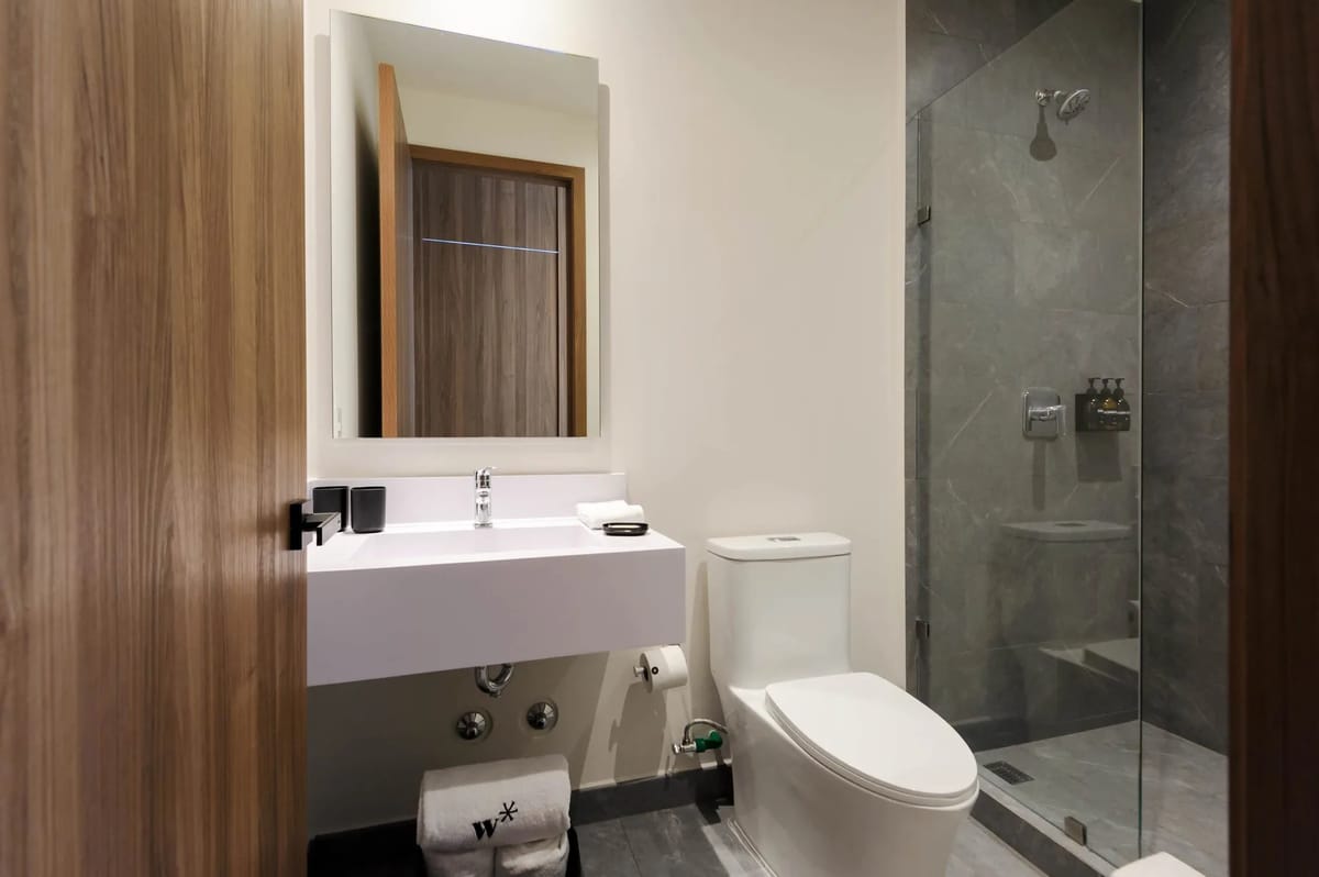 Royal 2BR apts w/ sunlit views of Cuauhtémoc