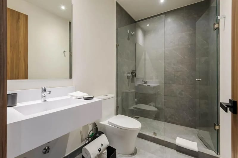 Royal 2BR apts w/ sunlit views of Cuauhtémoc